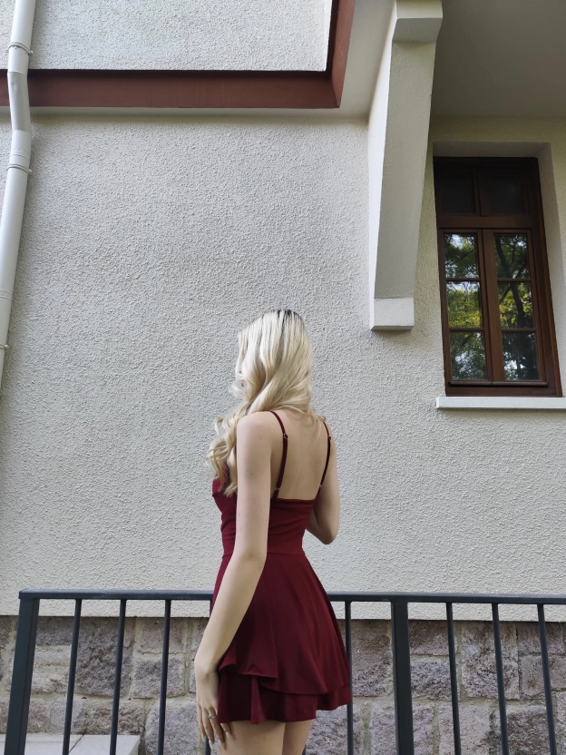 Bordo Askılı Şortlu Elbise