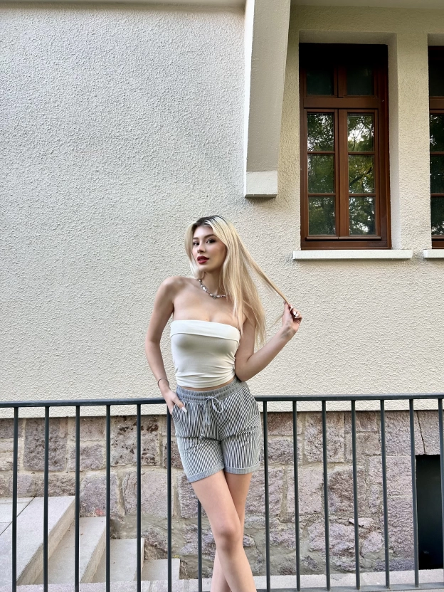Siyah Çizgili Şort