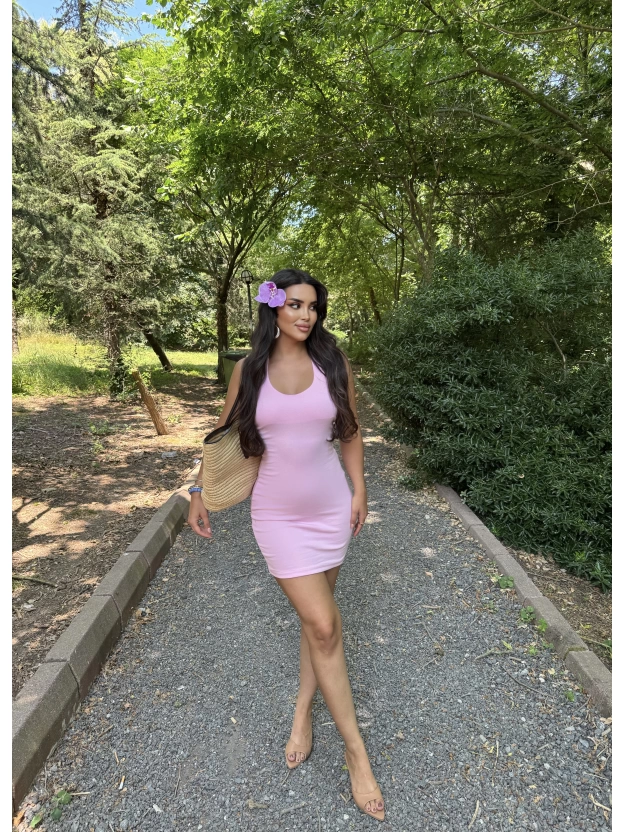 Pembe Boyundan Geçirmeli Basic Elbise