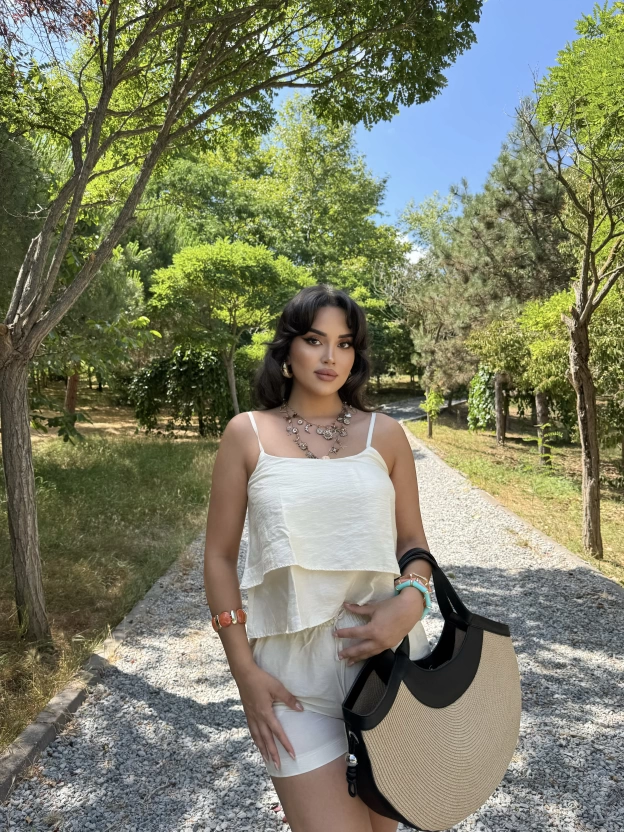 Taş Askılı Bluz Şort Takım