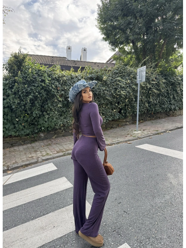 Mor Göğüs Tokalı Takım