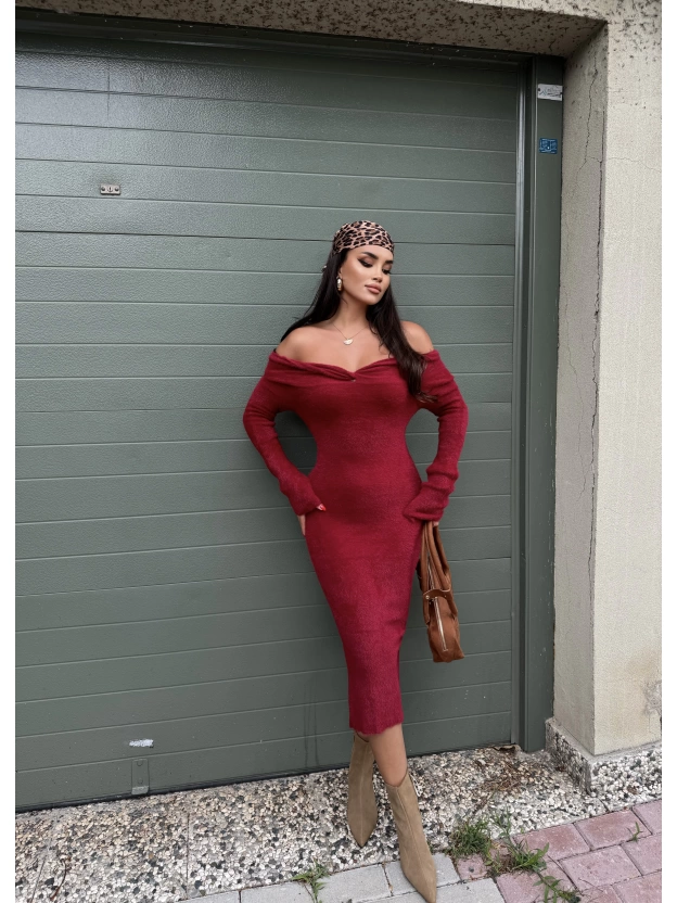 Bordo Madonna Yaka Yumoş Elbise