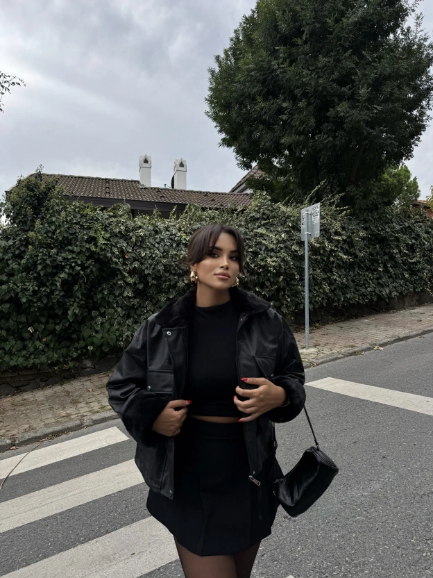 Siyah Deri Kürk Detay Ceket