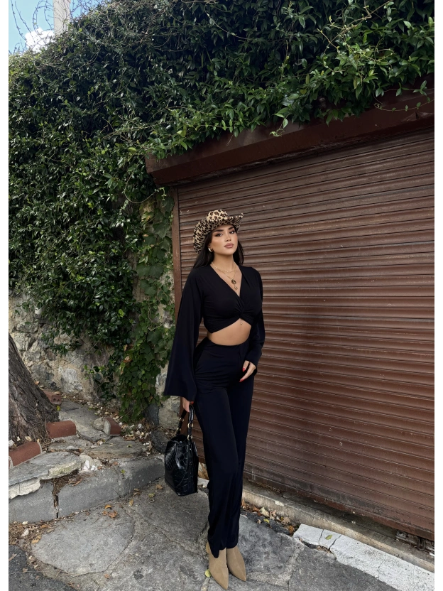 Siyah Burgu Detay İkili Takım