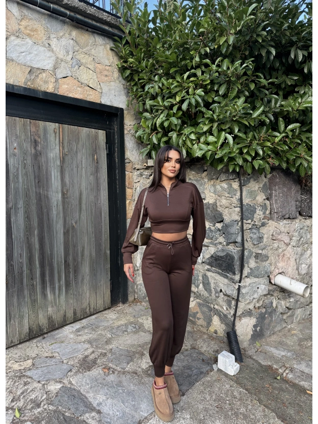 Kahverengi Modal Fermuarlı Takım