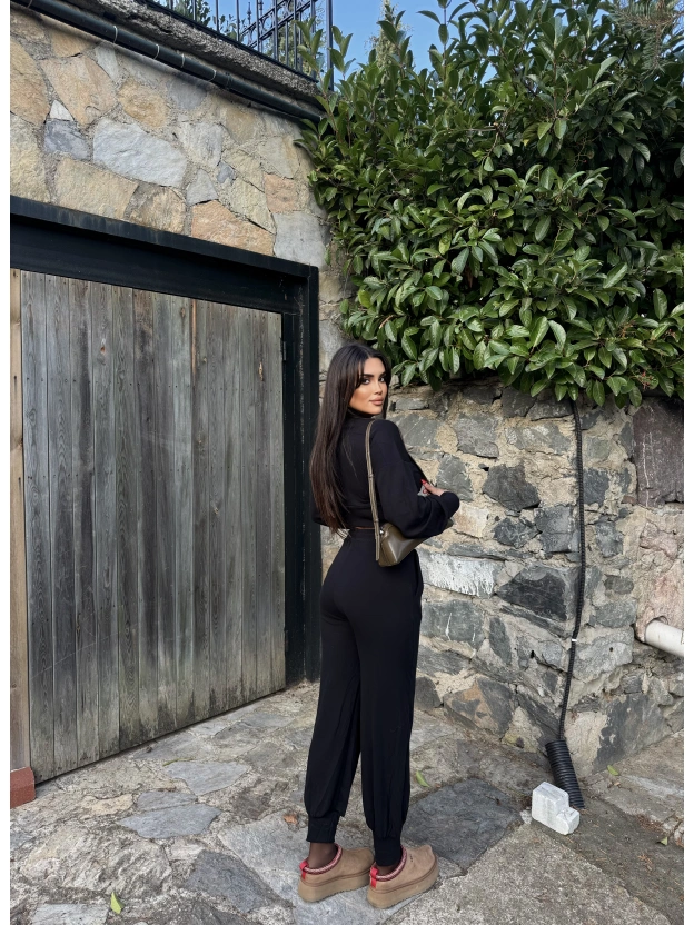 Siyah Modal Fermuarlı Takım