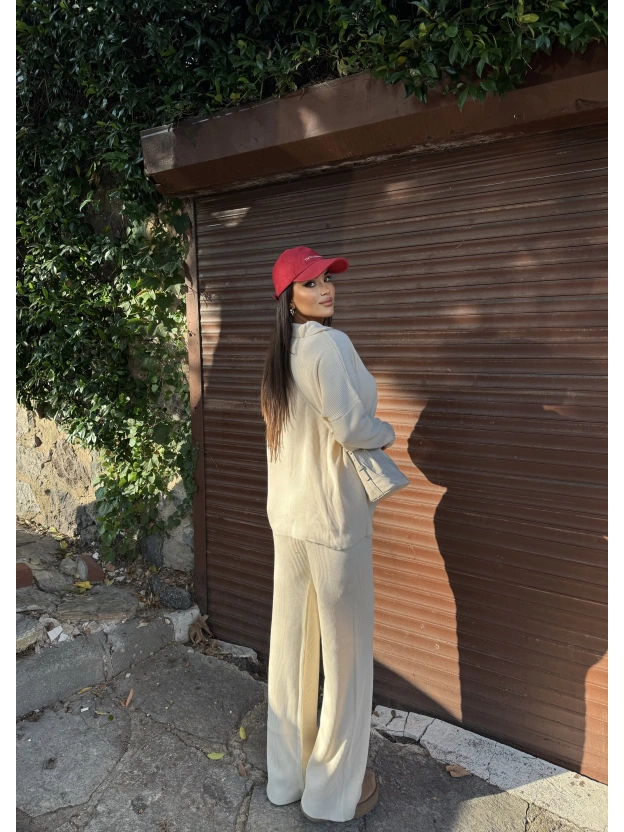 Bej Fermuarlı Triko Takım