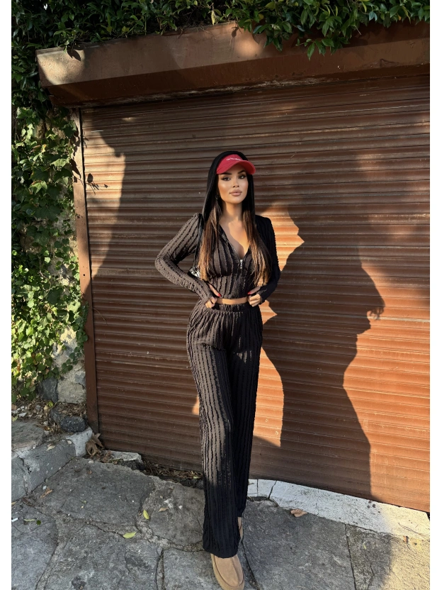 Siyah Kapüşonlu Dikiş Detay Alt Üst Takım