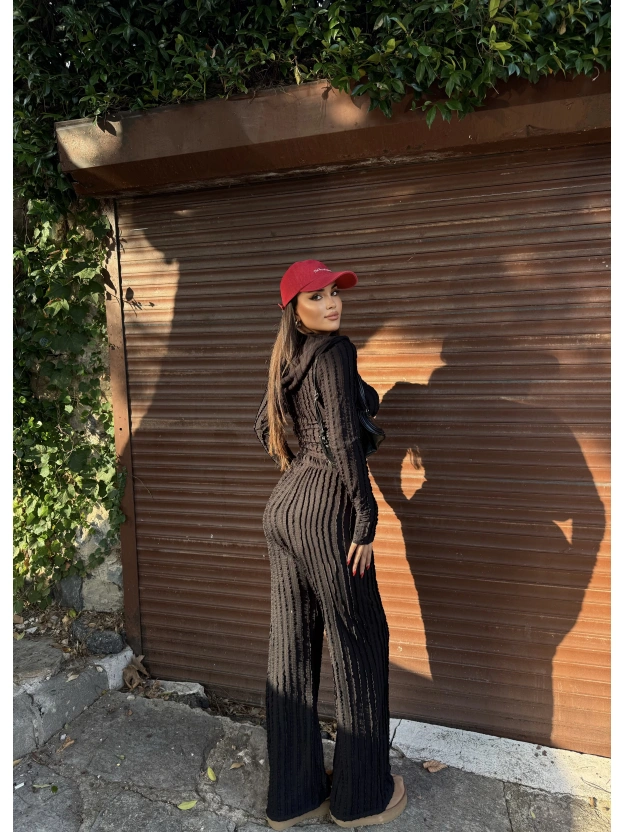 Siyah Kapüşonlu Dikiş Detay Alt Üst Takım