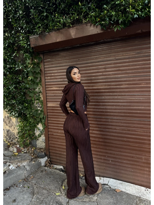 Kahverengi Kapüşonlu Dikiş Detay Alt Üst Takım