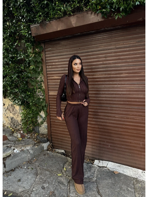 Kahverengi Kapüşonlu Dikiş Detay Alt Üst Takım