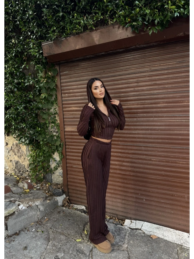 Kahverengi Kapüşonlu Dikiş Detay Alt Üst Takım