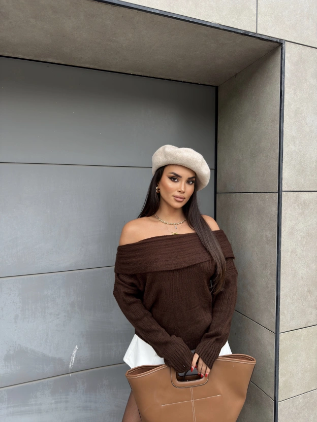 Kahverengi Madonna Yaka Kazak