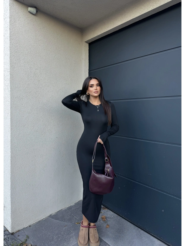 Siyah Bisiklet Yaka Parmak Geçirmeli Elbise