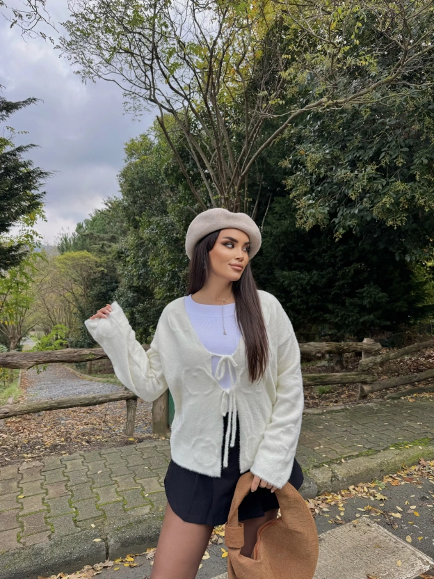 Bej Bağlamalı Yumoş Kazak