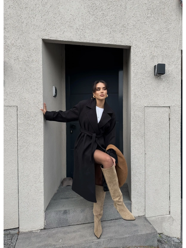 Siyah Uzun Kuşaklı Kaşe Kaban