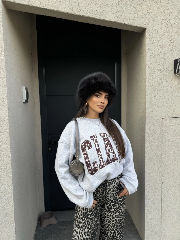Gri Nakışlı Oversize Sweatshırt