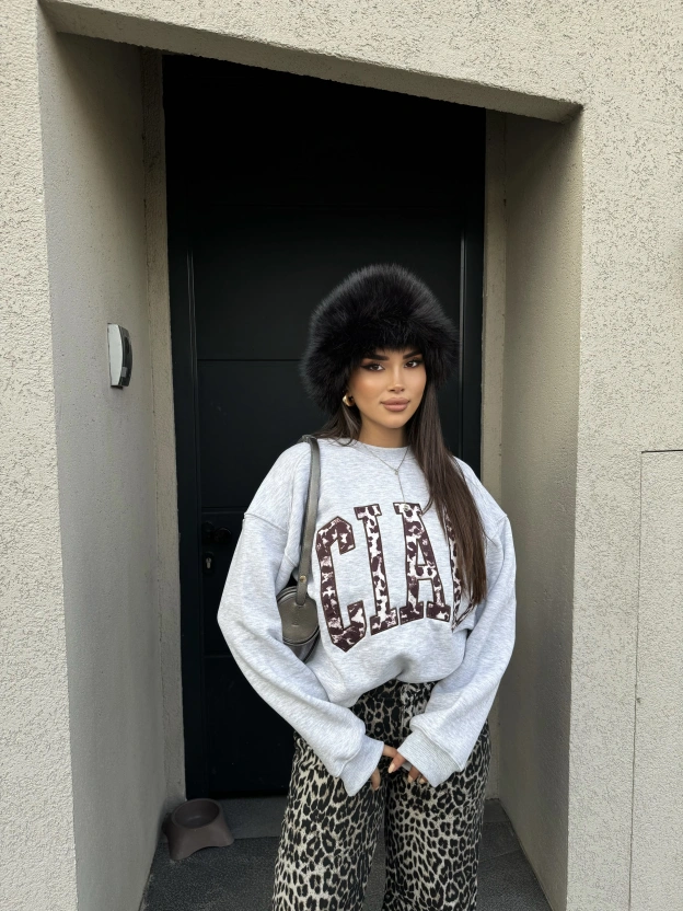 Gri Nakışlı Oversize Sweatshırt