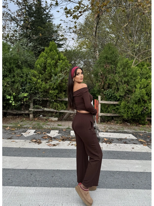 Kahverengi Madonna Yaka Fırfırlı Takım