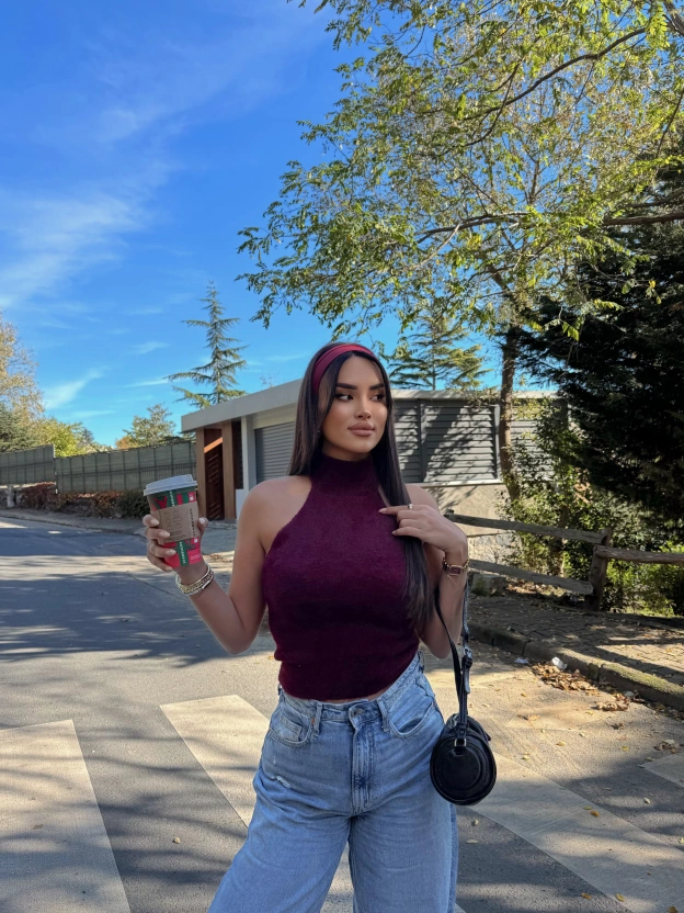 Mürdüm  Balıkçı Yaka Yumoş Triko Bluz