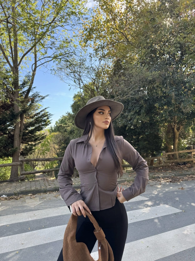 Kahverengi Korse Detay Gömlek