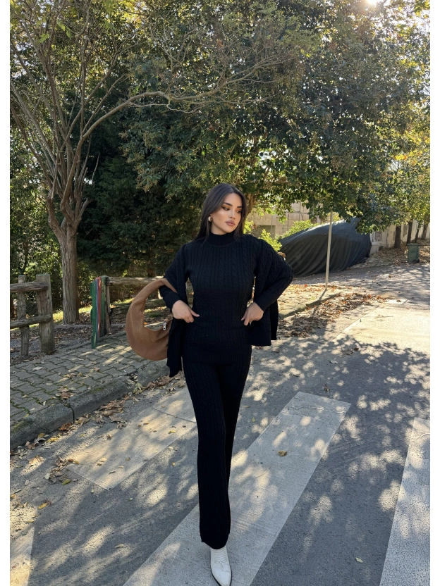 Siyah Üçlü Triko Takım