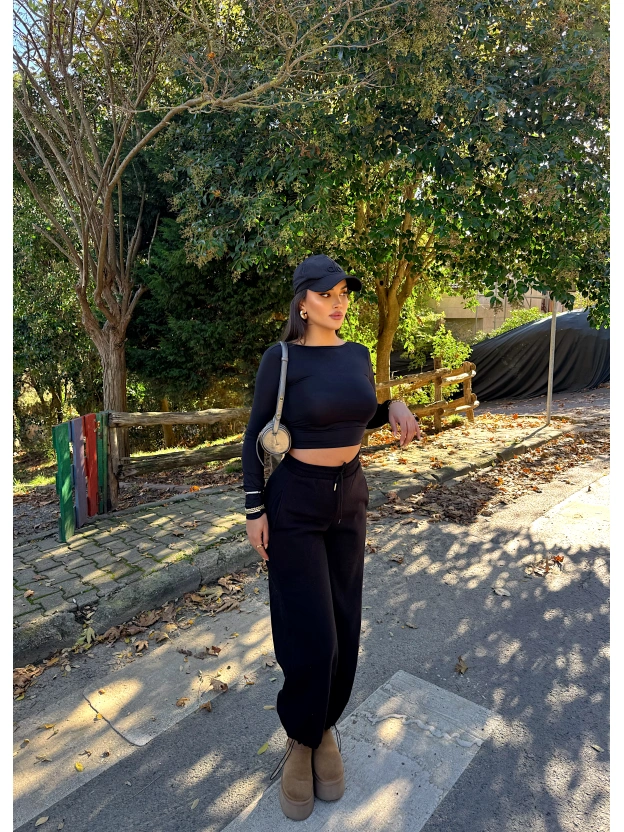 Siyah Şardonlu Barrel Fit Eşofman Altı