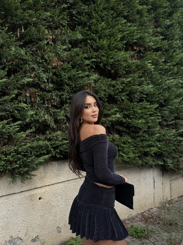 Siyah Gümüş Simli Buzzy Etek Takım