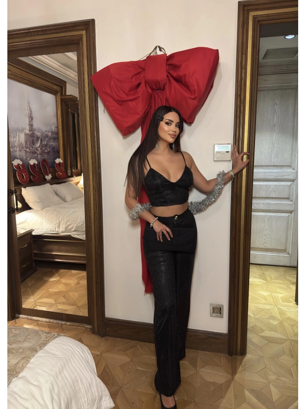 Siyah Simli Pantolon Büstiyer Takım