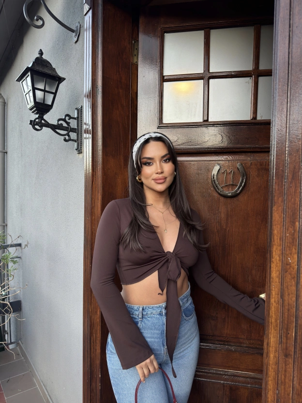 Kahverengi Bağlamalı Crop