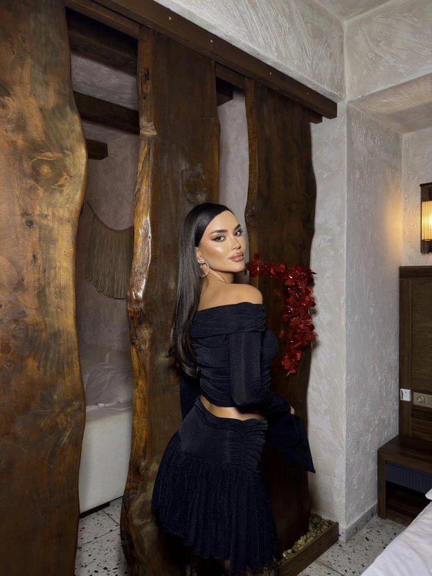 Siyah Simli Buzzy Etek Takım