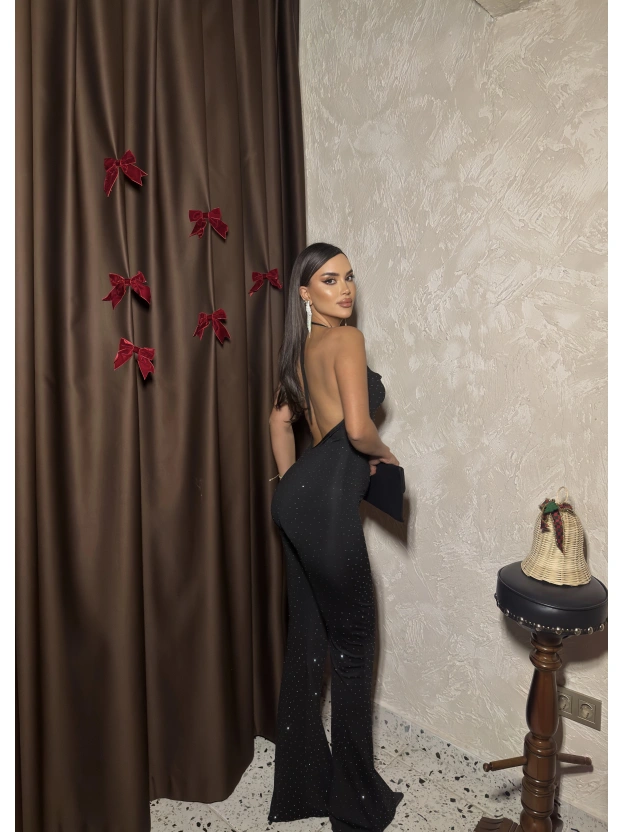 Siyah Sırt Detaylı Taşlı Tulum