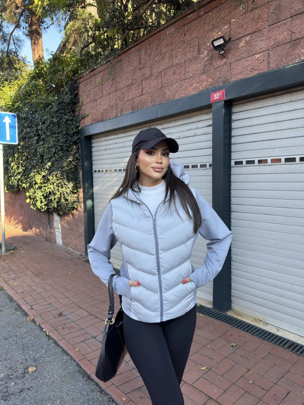 Gri Kapüşonlu Range Mont