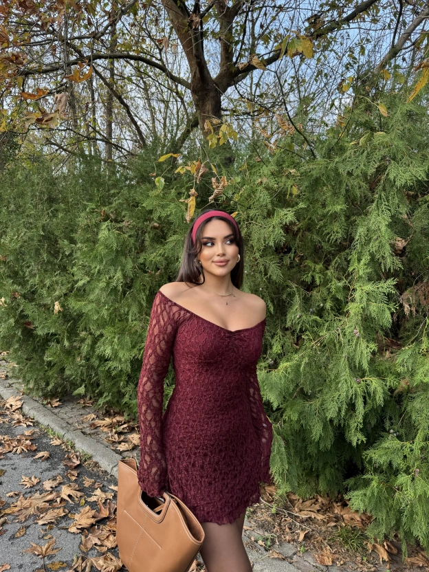 Bordo Dantel Detay Mini Elbise