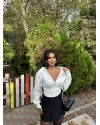 Beyaz Korse Detay Crop Hırka
