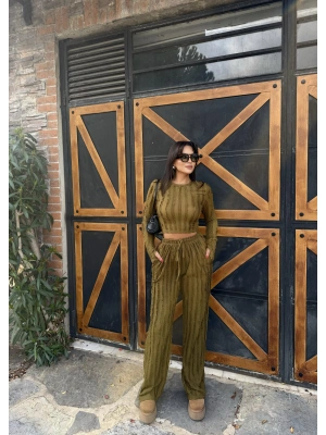 Yeşil Dikiş Detay Alt Üst Takım