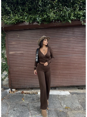 Kahverengi Modal Kruvaze Yaka Bağlamalı Takım