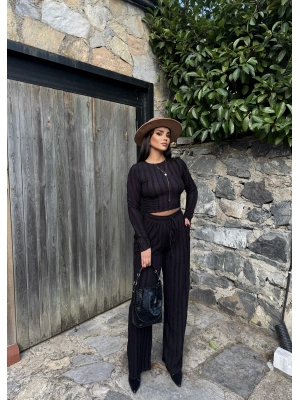 Siyah Dikiş Detay Alt Üst Takım