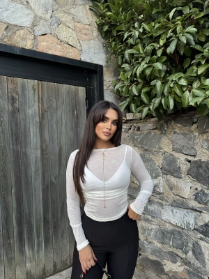 Beyaz Transparan Bluz