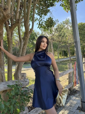 Lacivert Saten Sırt Detay Mini Elbise