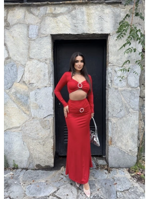 Kırmızı Taş Aksesuarlı Etek Takım