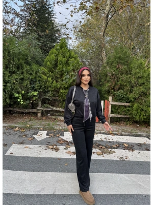 Siyah Fularlı Simli Takım