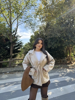 Bej Bağlamalı Tasarım Mont