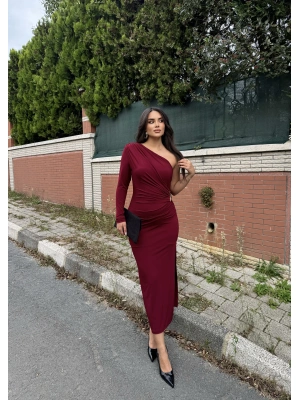 Bordo Tek Kol Tokalı Uzun Elbise