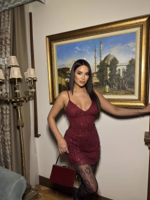 Bordo Püsküllü Payetli Askılı Mini Elbise