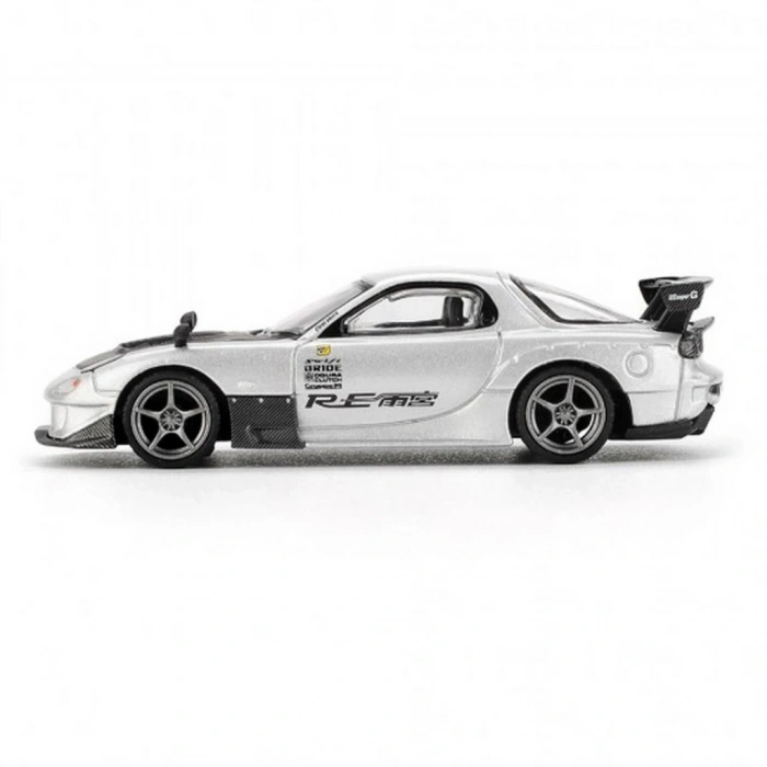 1/64 Mazda RX-7 RE-Amemiya Silver Metallic