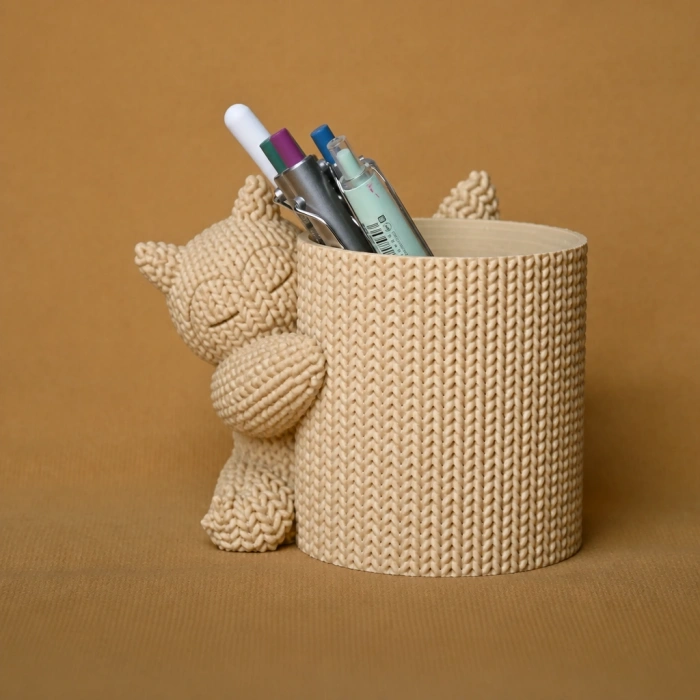 3D Baskı Knitted Kalemlik - Sevimli Karakterli Masaüstü Kalem Organizeri-Bej