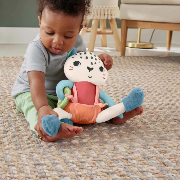 Eğlenceli Dostum Kar Leoparı Peluş HKD64