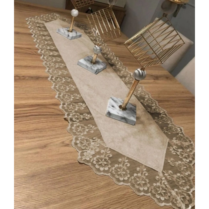 Kadife Dantel Detaylı Krem Runner (140x40cm) Kahve