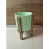 3D Baskı Ayaklı Çizgili Saksı - Bej Standlı Dekoratif Saksı - Mint